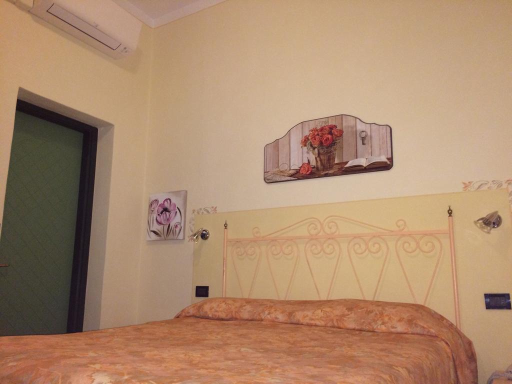 Lungomare Hotel Marina di Cecina Ngoại thất bức ảnh